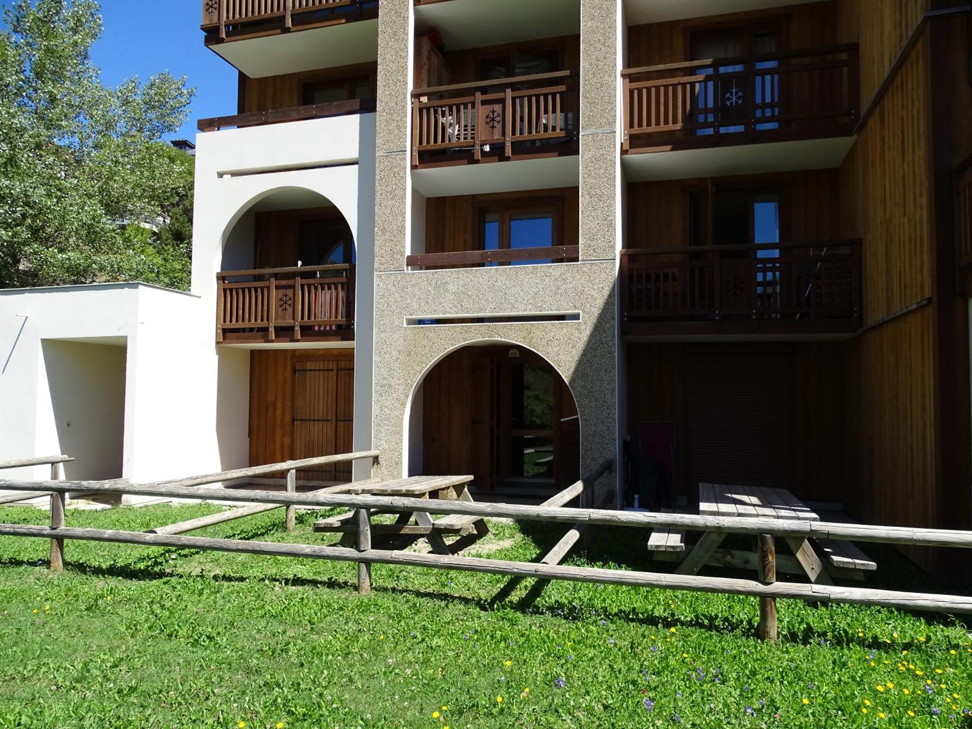 Studio Avec Jardin Et Garage, Proche Super Venosc Les Deux Alpes Eksteriør bilde