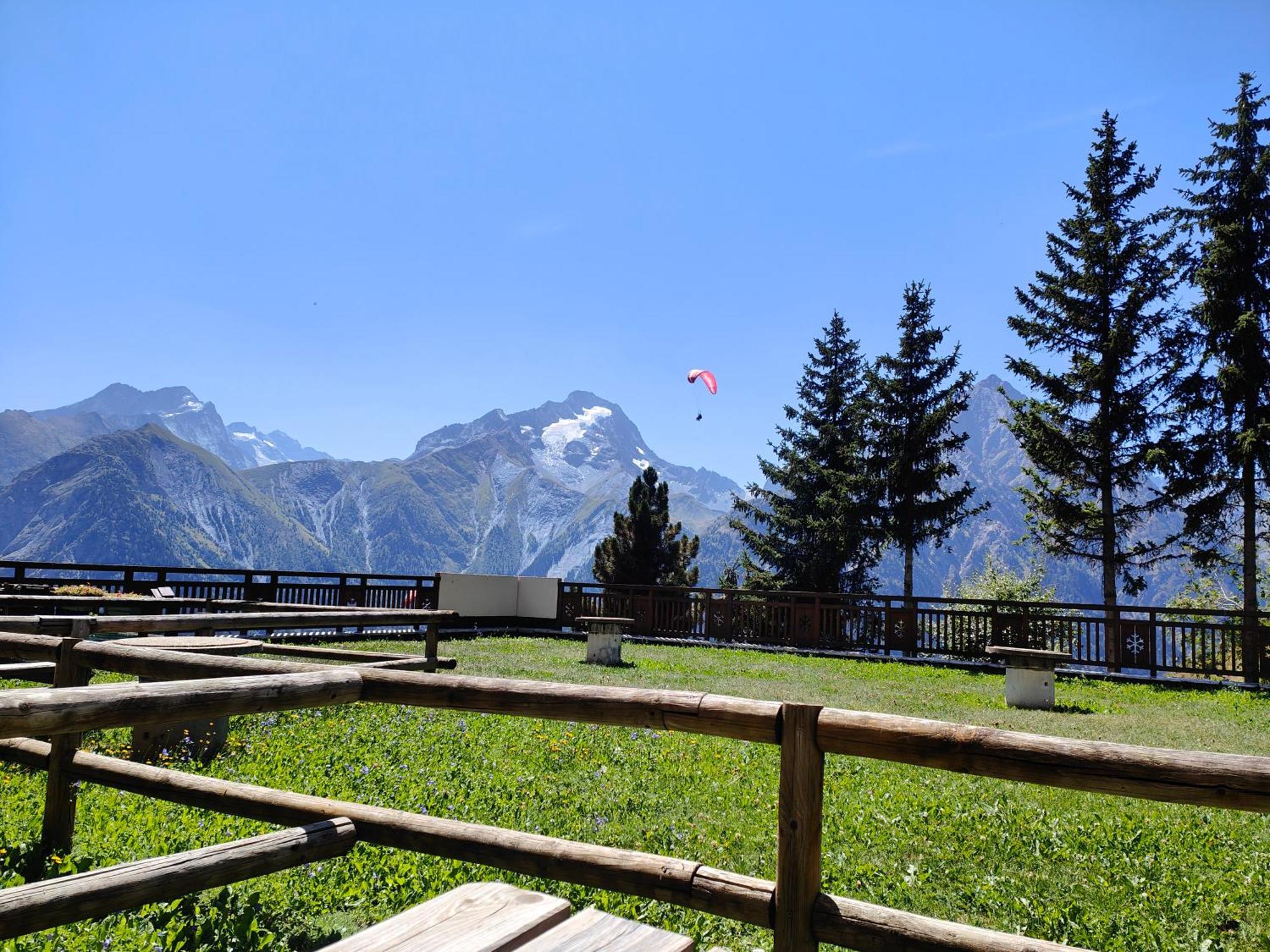 Studio Avec Jardin Et Garage, Proche Super Venosc Les Deux Alpes Eksteriør bilde